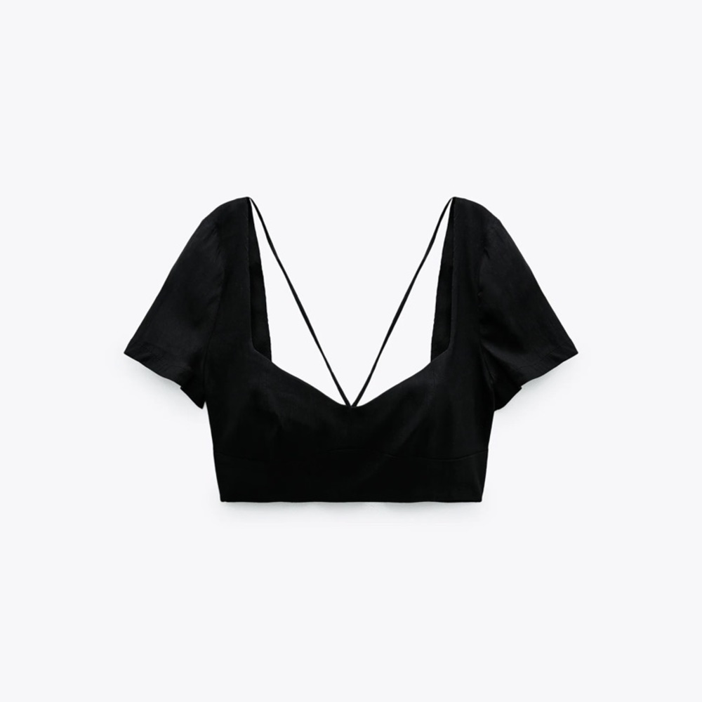 Black crop top